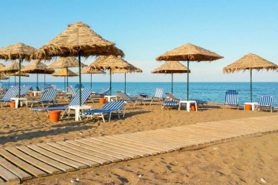 Sabah çimərliklərdə dəniz suyunun temperaturu açıqlanıb