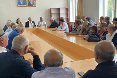 Qərbi Azərbaycan İcmasının üzvləri deportasiyaya uğramış şəxslərlə görüşüblər