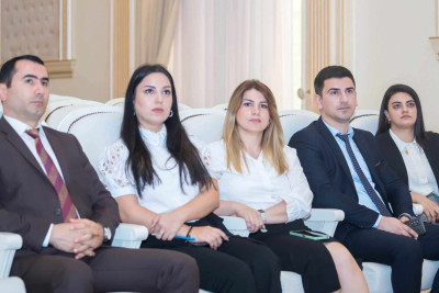 Bir qrup qadın məhkumun cəmiyyətə adaptasiyası müzakirə edilib