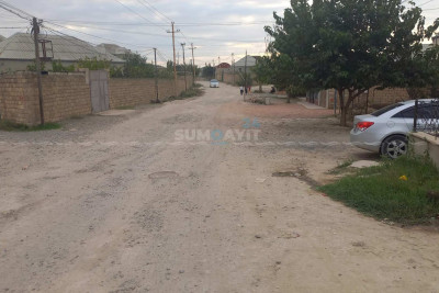 Saray qəsəbəsi: iki şəhidin anası yollardan şikayətçidir