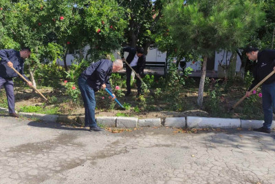 Neftçilər Günü münasibətilə təmizlik aksiyası təşkil olunub