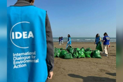 Corat çimərliyi plastik və digər tullantılardan təmizlənib