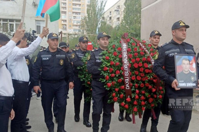 Sumqayıt şəhid polis serjantı Ramil Şirinovla vidalaşır