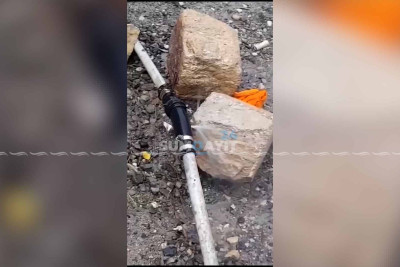 Sumqayıtda su xətti “xüsusi” üsulla təmir edilir
