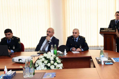Komitə sədri Şahin Bağırov Sumqayıt Gömrük İdarəsinə baş çəkib