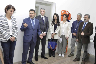 Beynəlxalq ekspertlər Sumqayıt həkimləri ilə biliklərini bölüşüblər
