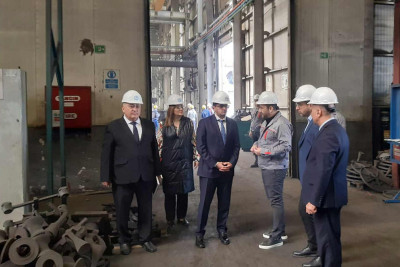 SDU-nun rəhbərliyi “Azərtexnolayn”ın istehsal prosesi ilə tanış olub
