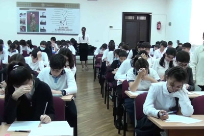 200-ə yaxın şagird RFO-nun məktəb turunda biliyini sınayıb
