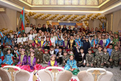 Şagirdlərin iştirakı ilə “Sevgi dolu bir dünya” tədbiri baş tutub