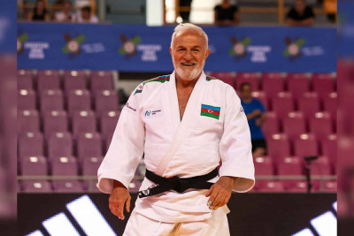 Fərhad Rəcəbli 11 qat dünya çempionu olub