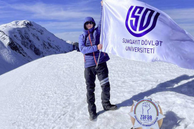 SDU-nun tələbəsi Zəfər zirvəsini fəth edib