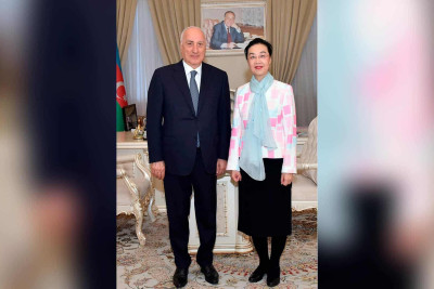 İcra başçısı Çinin səfiri ilə görüşüb