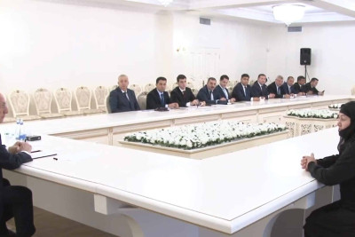 Şəhər rəhbəri Zakir Fərəcov sakinlərlə görüşüb