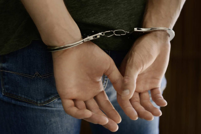 Mağazalar və yanacaqdoldurma məntəqəsini yaran şəxs tutulub