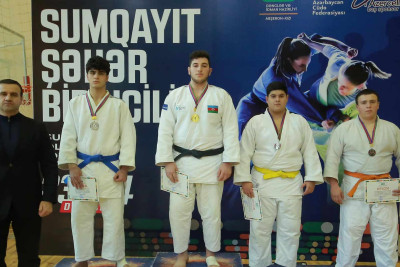 Yeniyetmə cüdoçular arasında şəhər birinciliyinin qalibləri bəlli olub