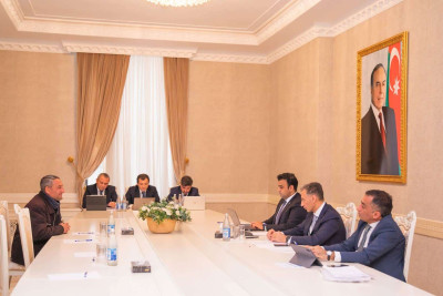 Nazir şəhərimizin sakinləri ilə görüşüb