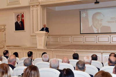Ümummilli lider Heydər Əliyevin xatirəsi yad edilib