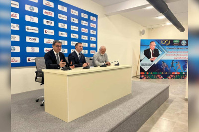Məşhur sumqayıtlı idmançılar uşaqlarla təcrübələrini bölüşüblər