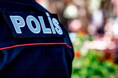 Polis əməkdaşı ağır qəzada ölüb