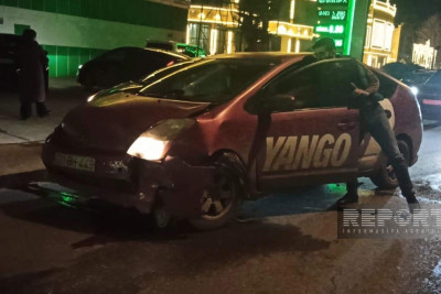 İsmət Qayıbov küçəsində 3 maşın toqquşub: yaralılar var