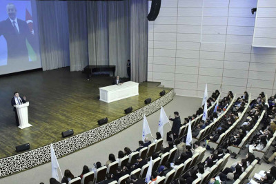 İlham Əliyevin seçkiqabağı təşviqat kampaniyası davam edir