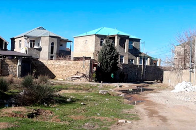 Kanalizasiya suları Corat bağlarında problemlər yaradıb