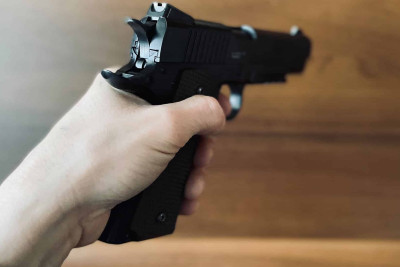 Saray polisi əməliyyat keçirib: vətəndaşlarda odlu silah tapılıb