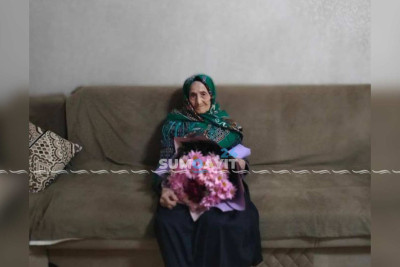 114 yaşlı Məstan nənə də səsverməyə qatılıb