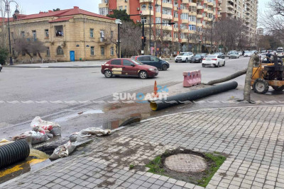 4-cü məhəllədə kanalizasiya xətti tıxanıb