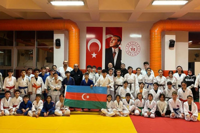 İdman məktəbinin yetirmələri beynəlxalq turnirdə uğur qazanıblar