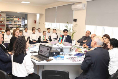 Sumqayıt məktəbində Kitab Bağışlama Günü qeyd olunub