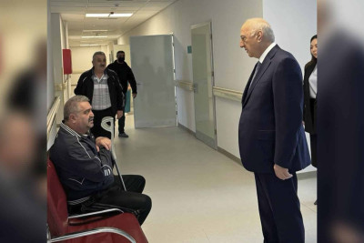 Zakir Fərəcov tibb ocağında olub