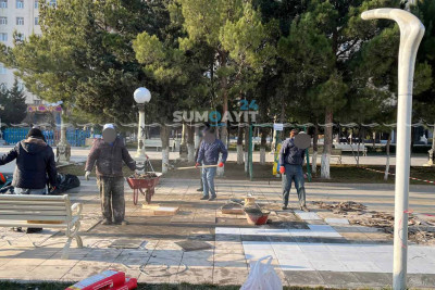 Heydər Əliyev Parkında abadlıq işləri aparılır