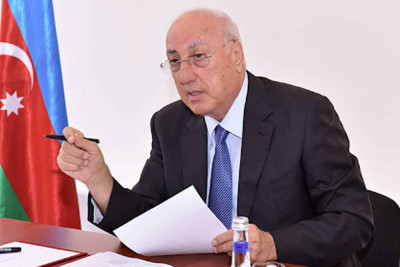 Şəhər rəhbəri Zakir Fərəcov sakinlərlə görüşüb