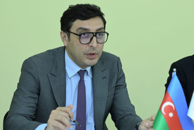 Gənclər və idman naziri sakinlərlə görüşüb