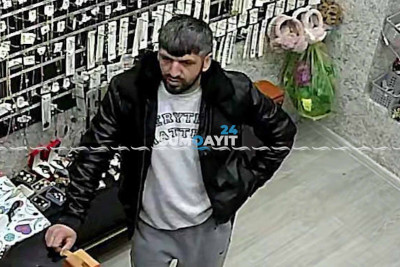Mağazada saxta pul verən şəxs kameraya düşüb – İDDİA