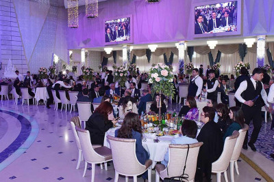 Sumqayıtda bayram şənliyi baş tutub