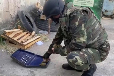 Sumqayıtda zibil qutusundan döyüşə yararlı sursat tapılıb