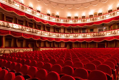 İbtidai müəllimlər ödənişsiz foruma qatıla bilərlər