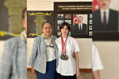Məktəblimiz karate üzrə dünya çempionatından 3 medalla dönüb