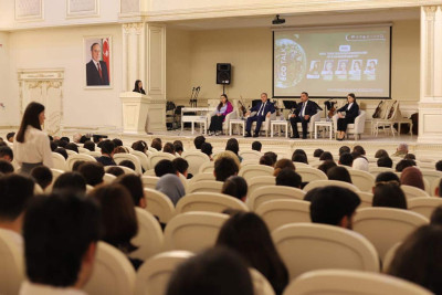 Heydər Əliyev Mərkəzində ekoforum baş tutub
