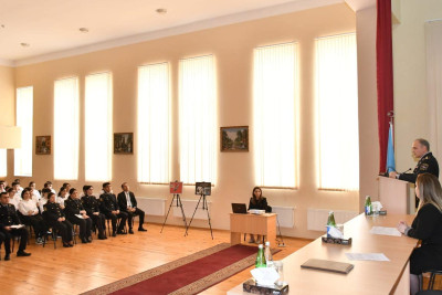 Məktəblilərə narkomaniyanın fəsadlarından danışılıb