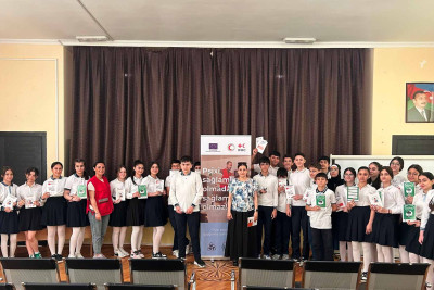 QAC məktəblilərə maarifləndirici seminar keçirib