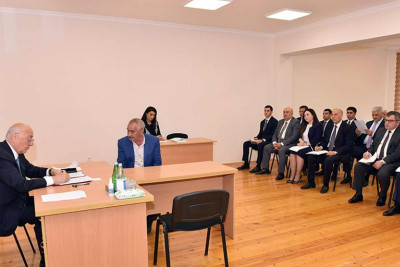 İnşaatçılar qəsəbəsi: Zakir Fərəcov sakinləri dinləyib