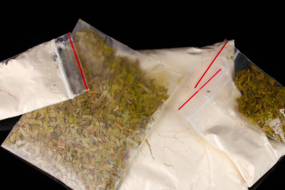 Sumqayıt polisi vətəndaşdan heroin və tiryək götürüb