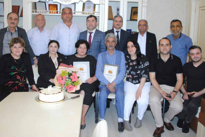 Sumqayıt Dövlət Dram Teatrının 2 əməkdaşı Fəxri Fərmanla təltif olunub