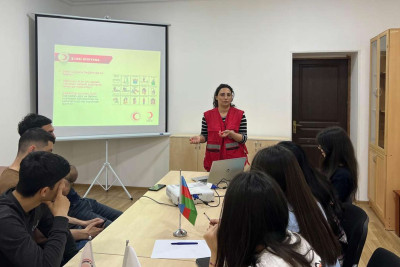 QAC-nin bölməsində tələbələr üçün seminar olub