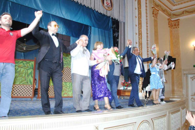Sumqayıt teatrında "20 ildən sonra" ailə dramının nümayişi olub