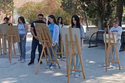 Nəsimi adına mədəniyyət və istirahət parkında etüd-sərgi keçirilib