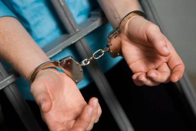 Coratda tanışını qətlə yetirən kişiyə hökm oxunub